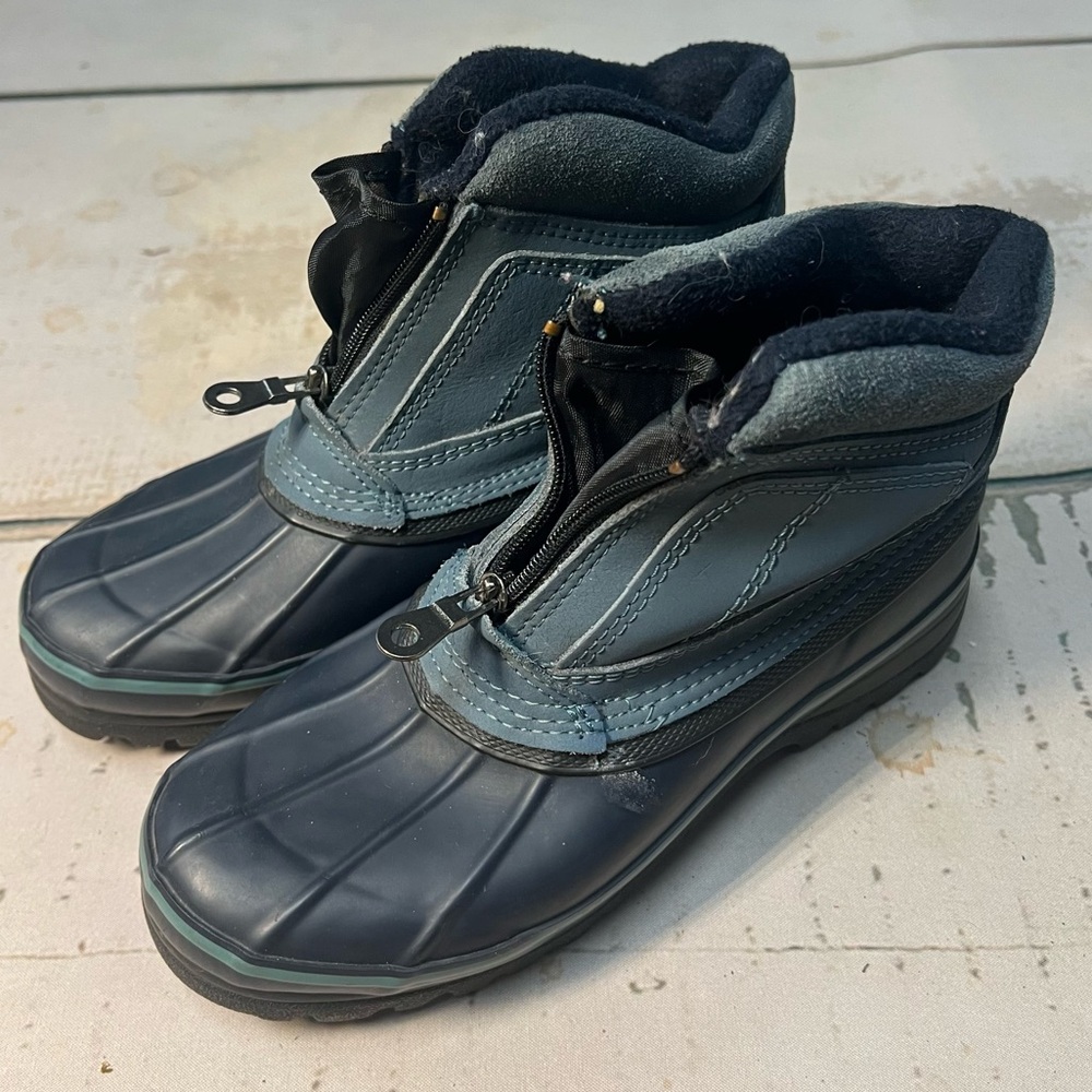 Pacific trail zip up duck boots